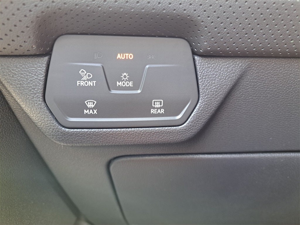 2026 Volkswagen Atlas Cross Sport 2.0T SEL R-Line Black