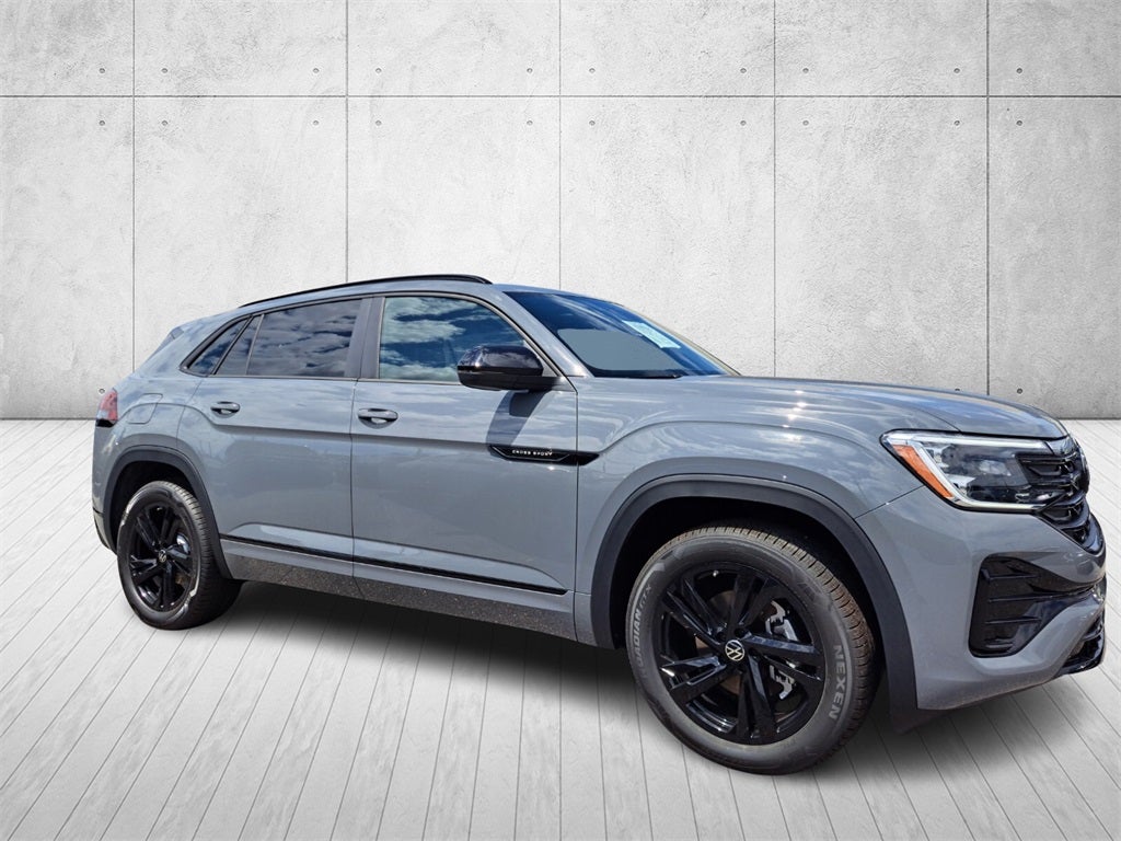 2026 Volkswagen Atlas Cross Sport 2.0T SEL R-Line Black