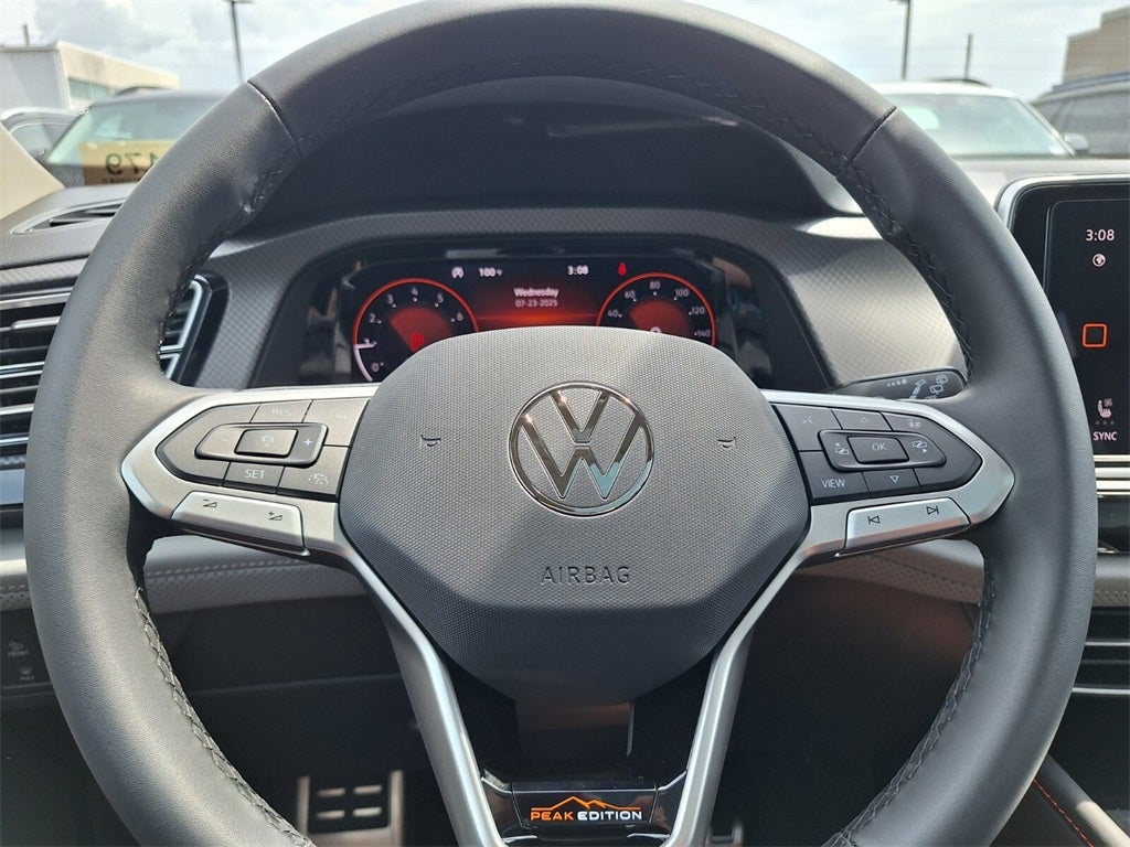 2025 Volkswagen Atlas 2.0T Peak Edition