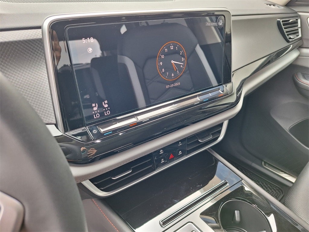 2025 Volkswagen Atlas 2.0T Peak Edition