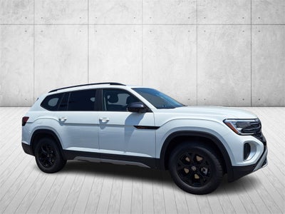 2025 Volkswagen Atlas 2.0T Peak Edition
