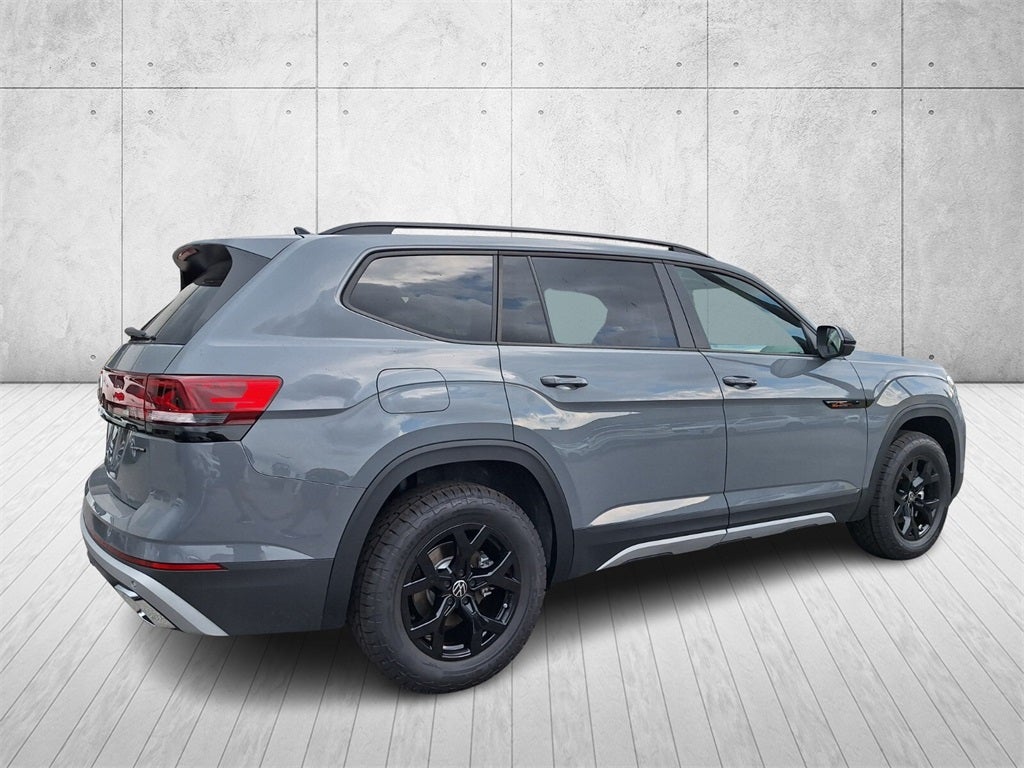 2025 Volkswagen Atlas 2.0T Peak Edition