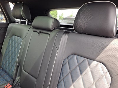 2026 Volkswagen Atlas Cross Sport 2.0T SEL Premium R-Line