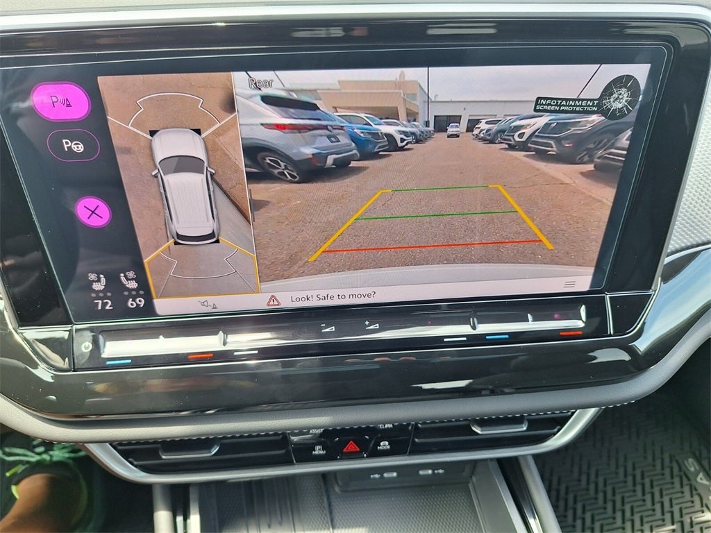 2025 Volkswagen Atlas Cross Sport 2.0T SEL Premium R-Line