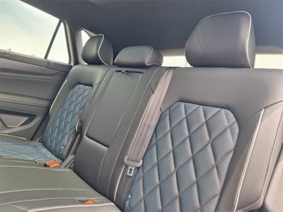 2025 Volkswagen Atlas Cross Sport 2.0T SEL Premium R-Line