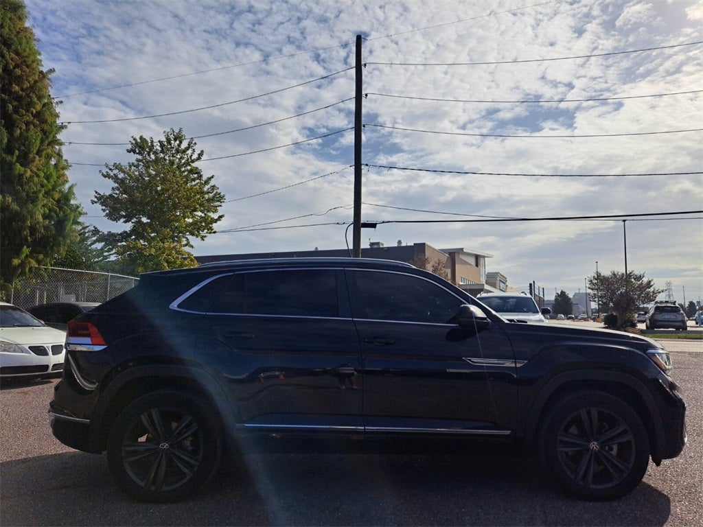2022 Volkswagen Atlas Cross Sport 3.6L V6 SEL R-Line