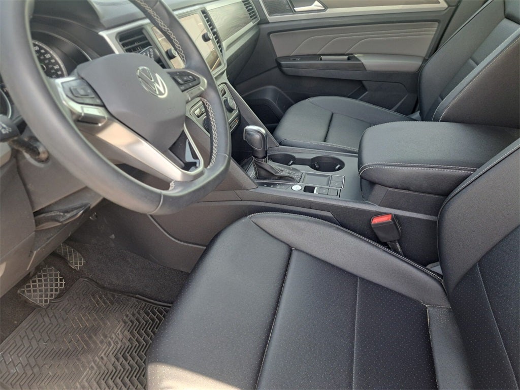 2021 Volkswagen Atlas 3.6L V6 SE w/Technology