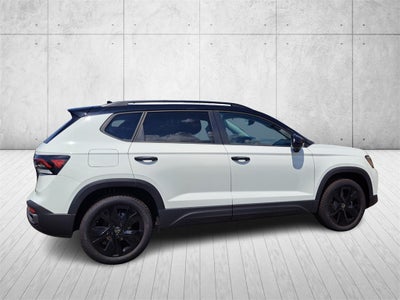 2025 Volkswagen Taos 1.5T SE