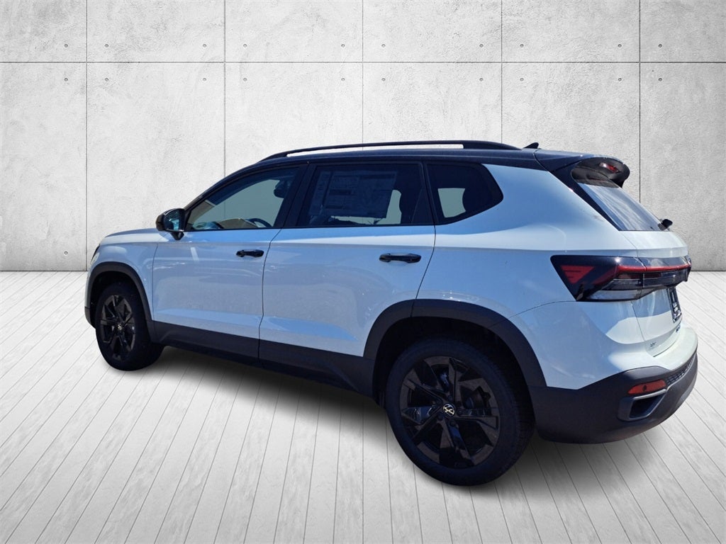 2025 Volkswagen Taos 1.5T SE