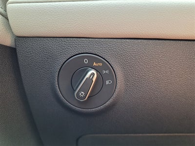 2025 Volkswagen Taos 1.5T SEL