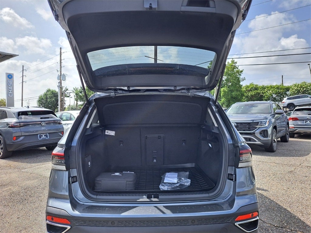 2025 Volkswagen Taos 1.5T SEL