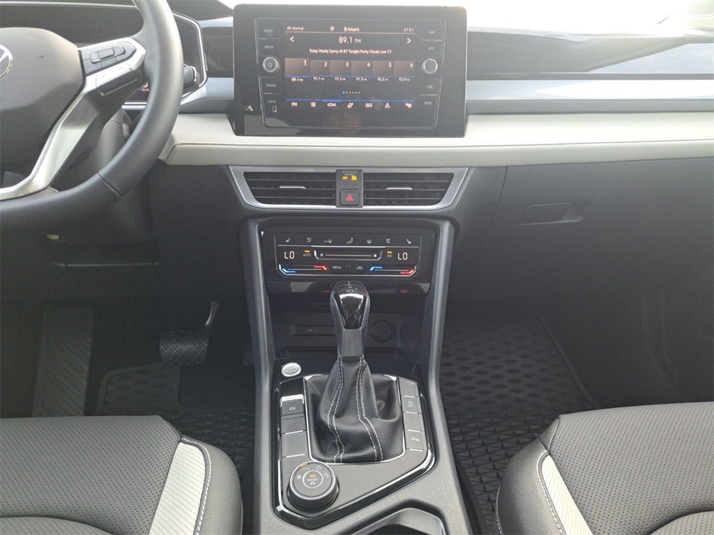 2025 Volkswagen Taos 1.5T SEL