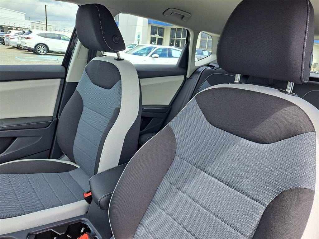 2025 Volkswagen Taos 1.5T S