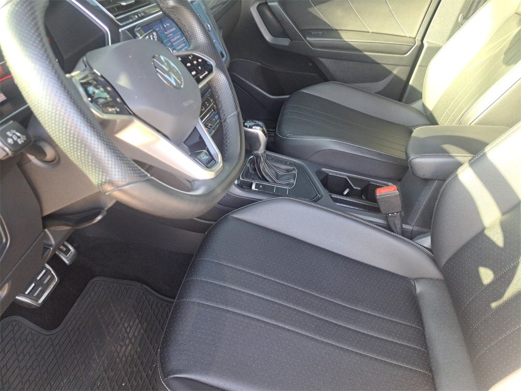 2022 Volkswagen Tiguan 2.0T SE R-Line Black