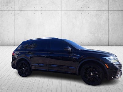 2022 Volkswagen Tiguan 2.0T SE R-Line Black