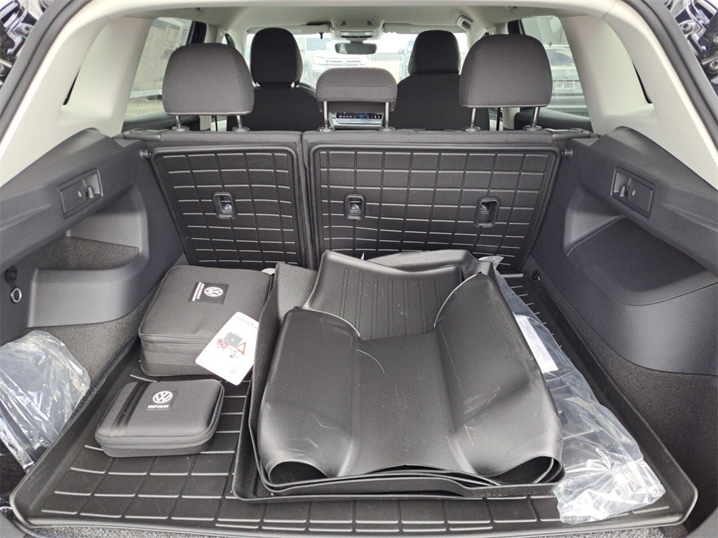 2025 Volkswagen Tiguan 2.0T S