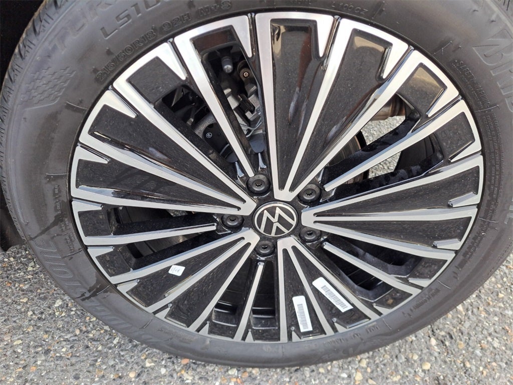 2025 Volkswagen Taos 1.5T SE