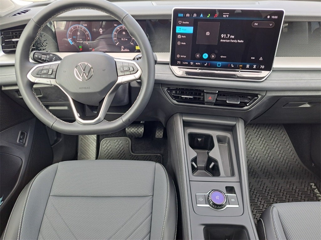 2025 Volkswagen Tiguan 2.0T SE