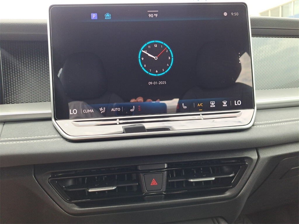 2025 Volkswagen Tiguan 2.0T SE