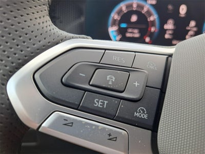 2025 Volkswagen Tiguan 2.0T SE R-Line Black