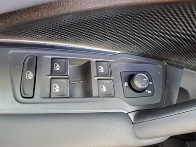 2025 Volkswagen Tiguan 2.0T SE R-Line Black