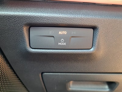 2025 Volkswagen Tiguan 2.0T SE R-Line Black