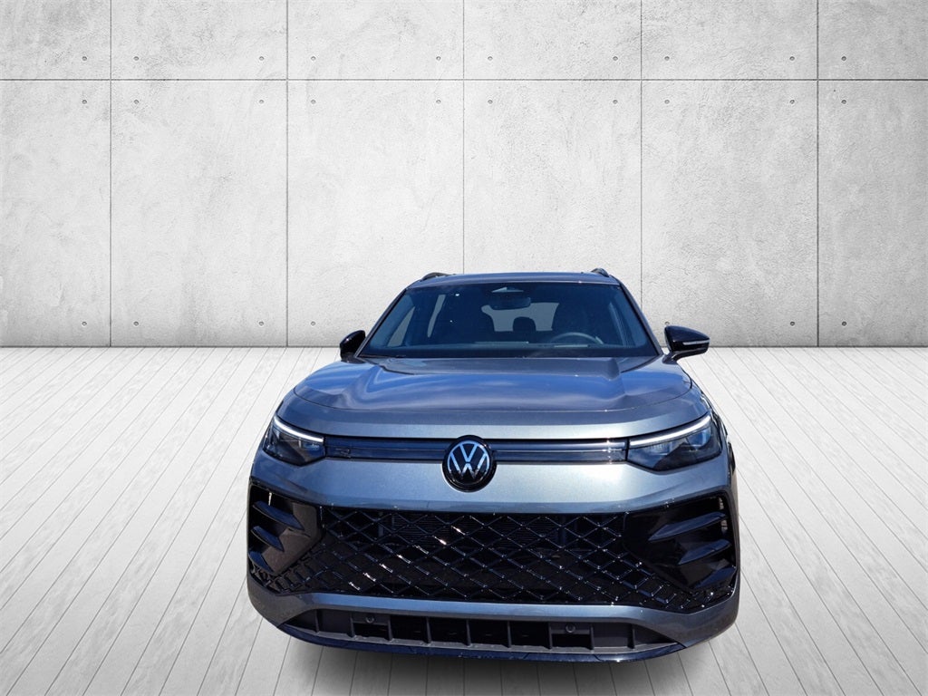 2025 Volkswagen Tiguan 2.0T SE R-Line Black