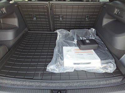 2025 Volkswagen Tiguan 2.0T SE R-Line Black