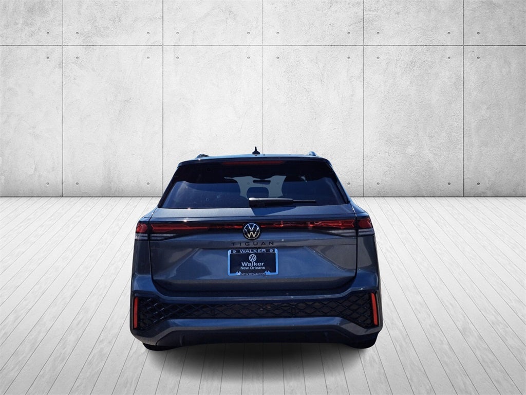 2025 Volkswagen Tiguan 2.0T SE R-Line Black