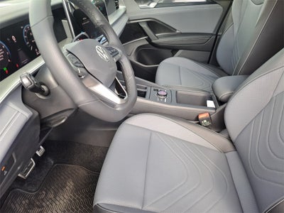 2025 Volkswagen Tiguan 2.0T SE R-Line Black