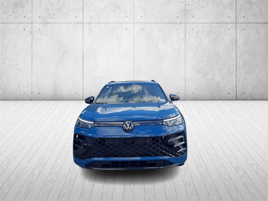 2025 Volkswagen Tiguan 2.0T SE R-Line Black