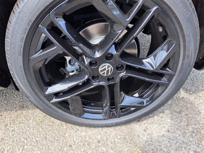 2025 Volkswagen Tiguan 2.0T SE R-Line Black