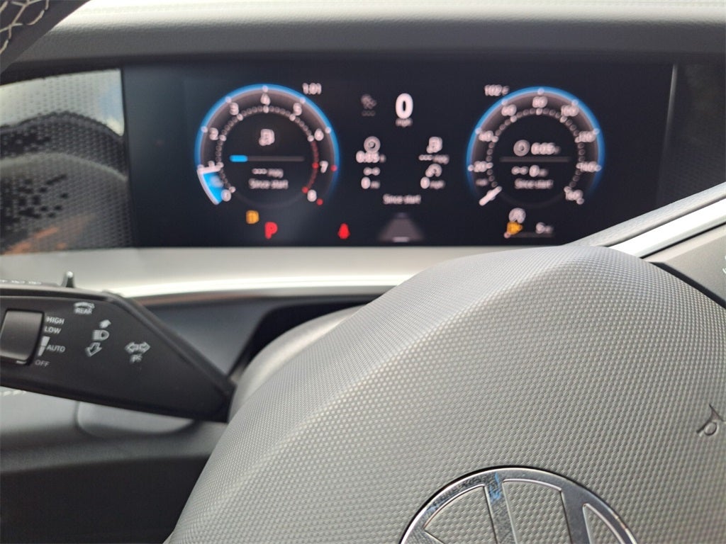 2025 Volkswagen Tiguan 2.0T SE