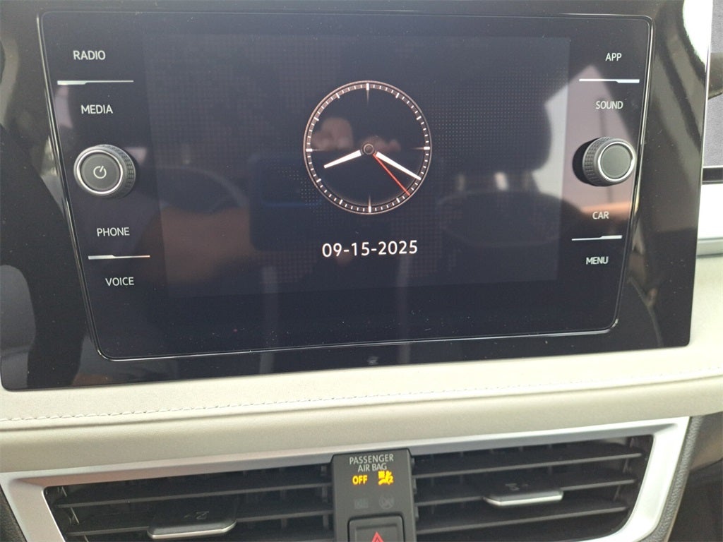 2025 Volkswagen Taos 1.5T SE