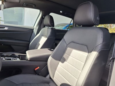 2026 Volkswagen Atlas Cross Sport 2.0T SEL R-Line Black