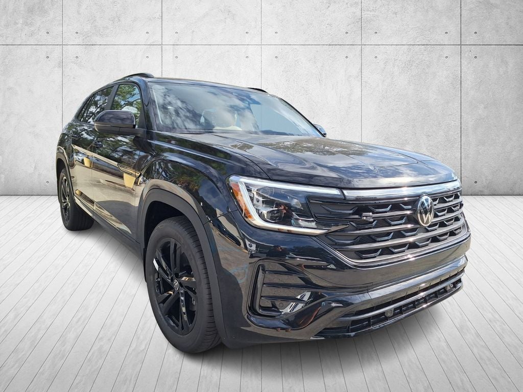 2026 Volkswagen Atlas Cross Sport 2.0T SEL R-Line Black