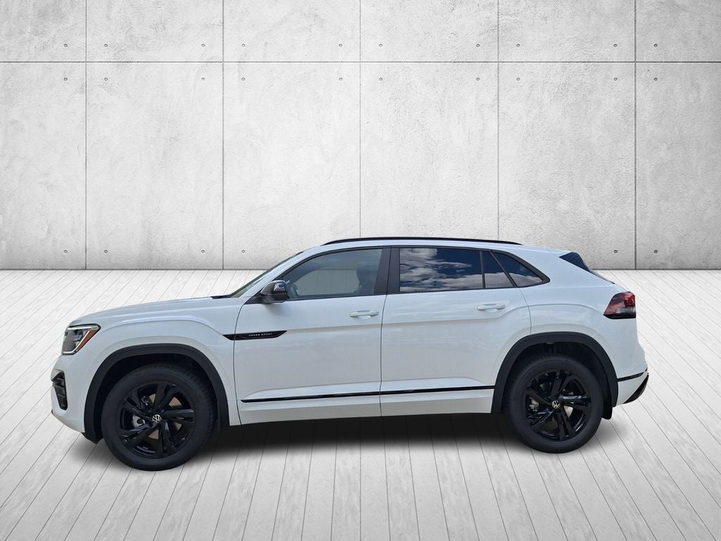 2026 Volkswagen Atlas Cross Sport 2.0T SEL R-Line Black