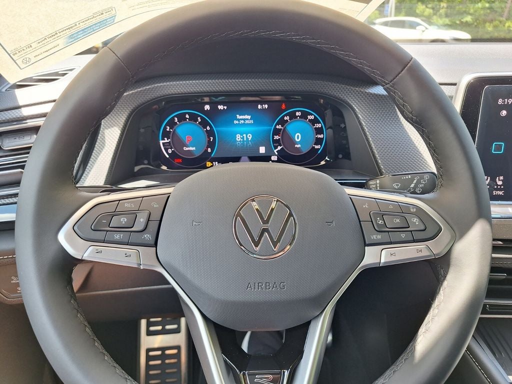 2025 Volkswagen Atlas Cross Sport 2.0T SEL R-Line Black