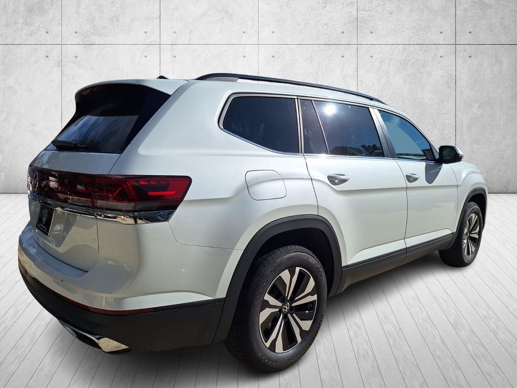 2026 Volkswagen Atlas 2.0T SE