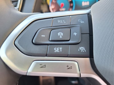 2026 Volkswagen Atlas Cross Sport 2.0T SEL Premium R-Line