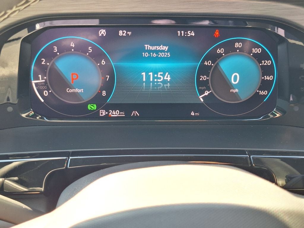 2026 Volkswagen Atlas Cross Sport 2.0T SE w/Technology