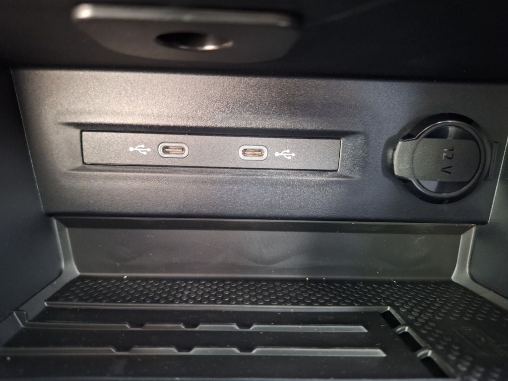 2026 Volkswagen Taos 1.5T SE Black