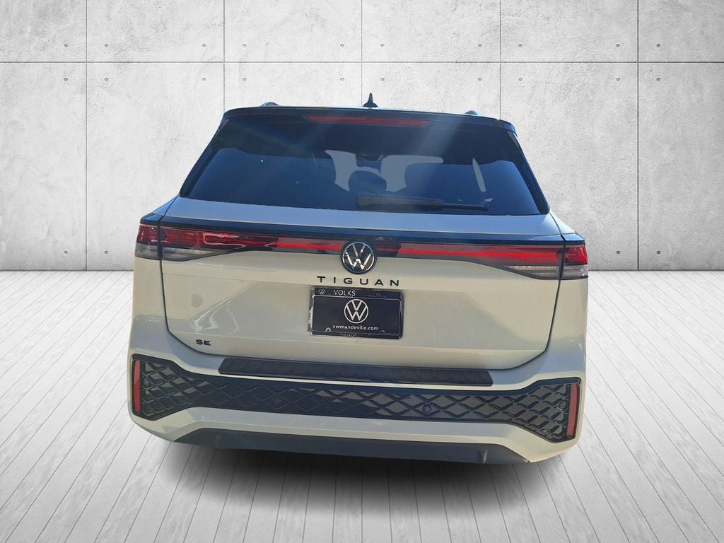 2026 Volkswagen Tiguan 2.0T SE R-Line Black