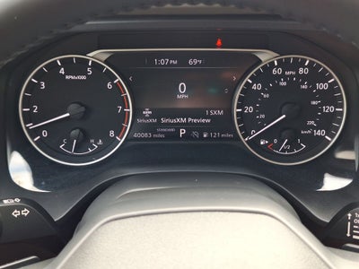 2025 Nissan Rogue SV