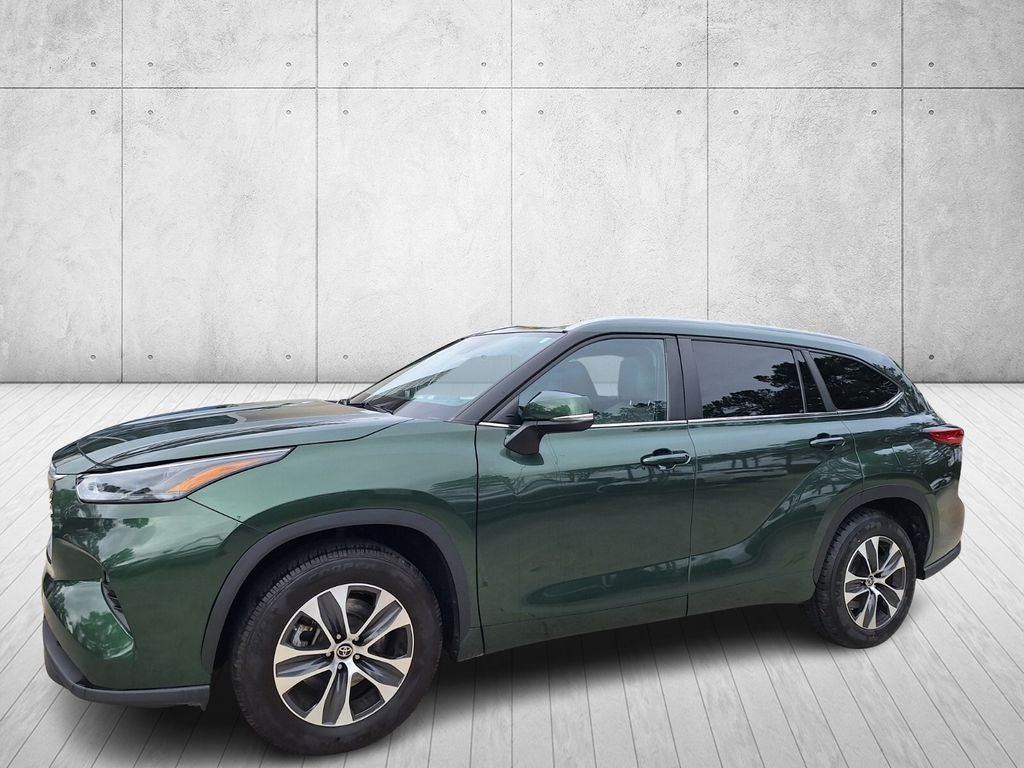2023 Toyota Highlander L