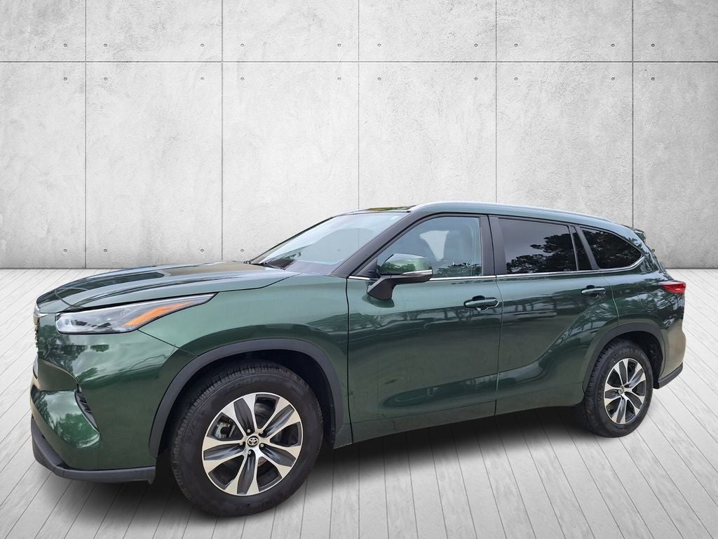 2023 Toyota Highlander L